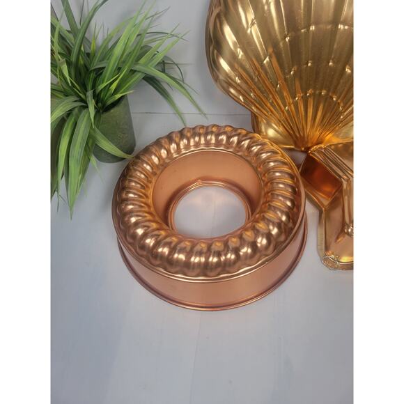 3 Vintage Gelatin Molds, Cake Pans, Copper Tone Star Shell Ring - Picture 2 of 7